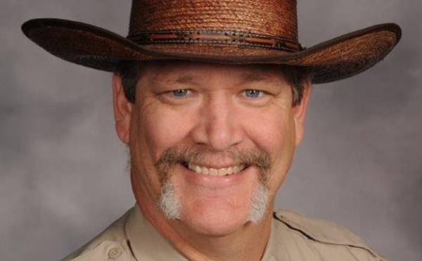 This Museum Security Guard's Tweets Will Brighten Your Day