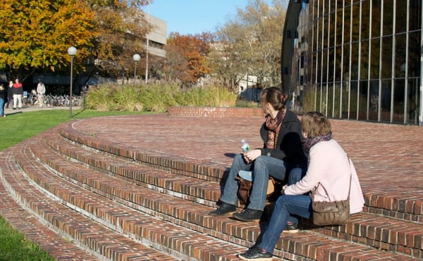 US Says Newly Enrolled Foreign Students Will Be Barred Entry If Their Courses Are Online Only