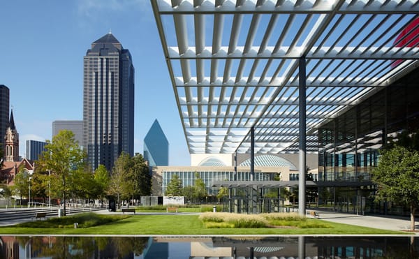 Over 30 Galleries Sign Letter Demanding Refunds From Canceled Dallas Art Fair