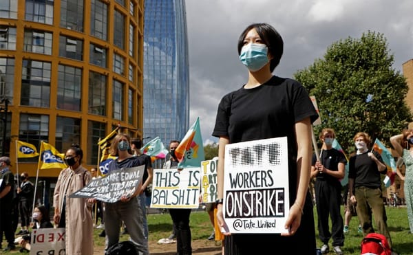 Hundreds of Artists Support Striking Tate Workers