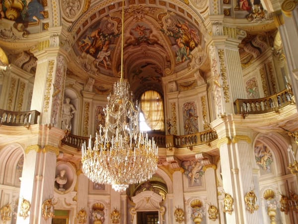 Looking at Rococo to Understand the Future of Glitch Art