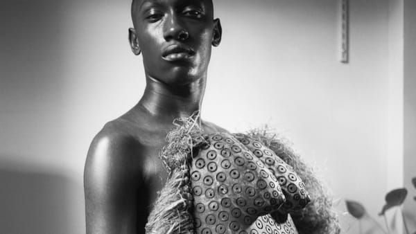 John Edmonds’s Intimate Gaze