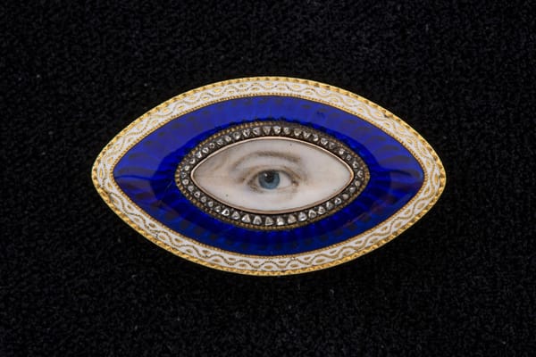 The 18th-century English Craze for One-Eyed Portraits