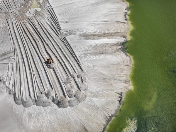 Edward Burtynsky, Who Captures Reality of Environmental Disaster, Recognized for “Outstanding Contribution to Photography”