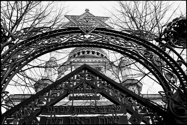 Shining a Light on Soviet Jewish Life