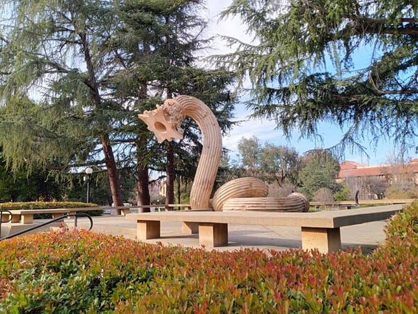 “Dune Sandworm” Sculpture Rears Its Head At Stanford