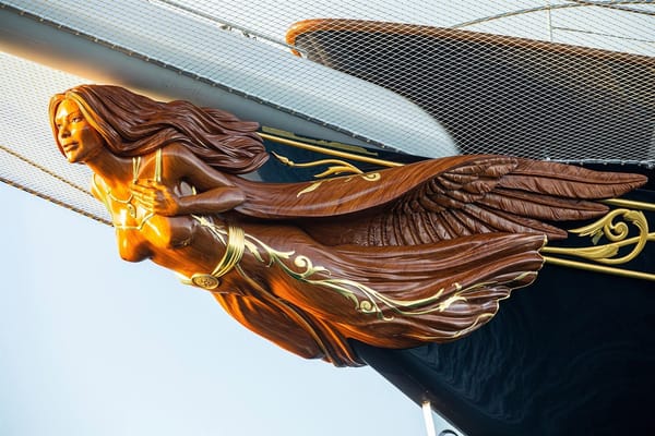 What’s That Grotesque Sculpture on Jeff Bezos’s Megayacht?