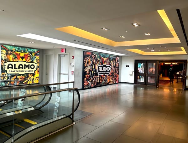 Citing Mold and Short Staffing, Alamo Cinema Workers Push to Unionize