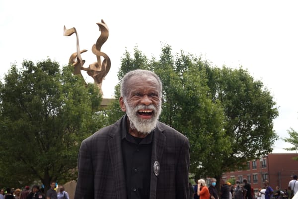 Artist Richard Hunt, Maestro of Metal Sculpture, Dead at 88