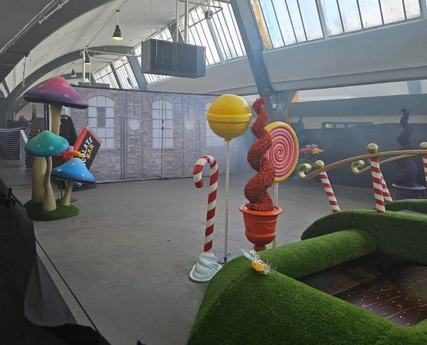 Children “In Tears” at Disastrous Wonka Factory “Experience”