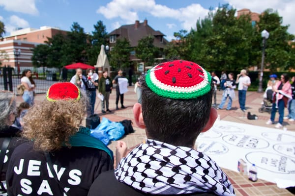 Across LA Schools, Art Students and Faculty Rally for Palestine