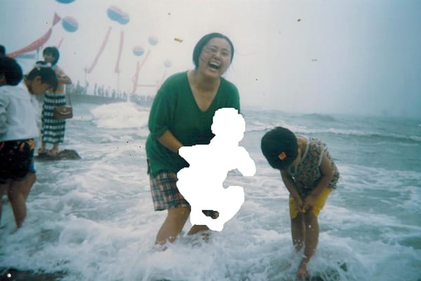 Portraits of Love and Loss From Around the World