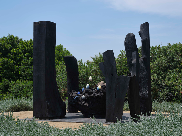 Mineo Mizuno Explores Earth’s Fragile Ecosystem in New Sculpture at The Huntington