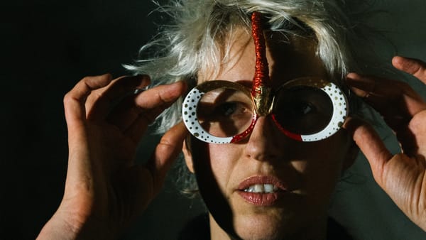 Moi Aussi Presents Its Art Manifesto