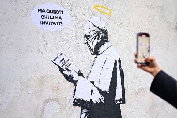 Italian Street Artist Mocks Far-Right Attendees of the Pope’s Funeral
