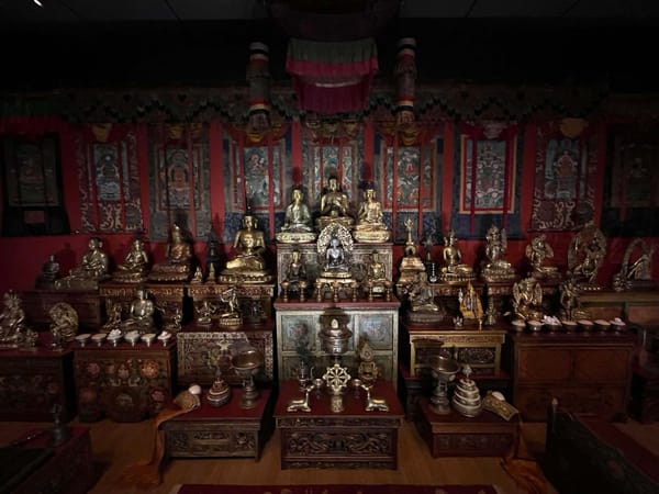 The Fetishistic Fiction of Museums' “Tibetan” Shrines
