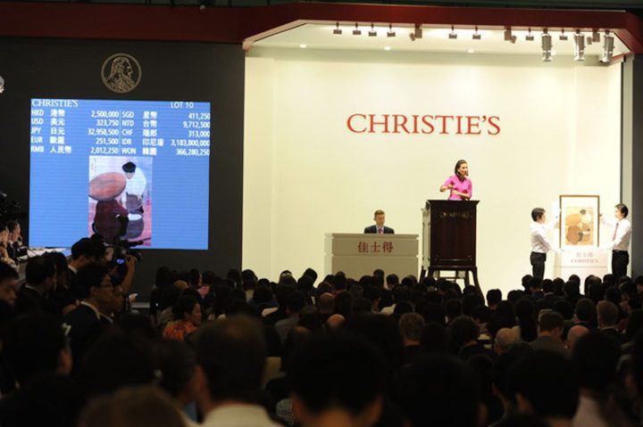 A 2014 sale at Christie's Hong Kong auction house, where former CIA officer Jerry Chun Shing Lee was head of security. (photo by manhhai/Flickr)